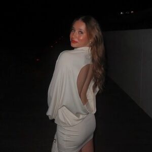 Meet your Posher, Elise